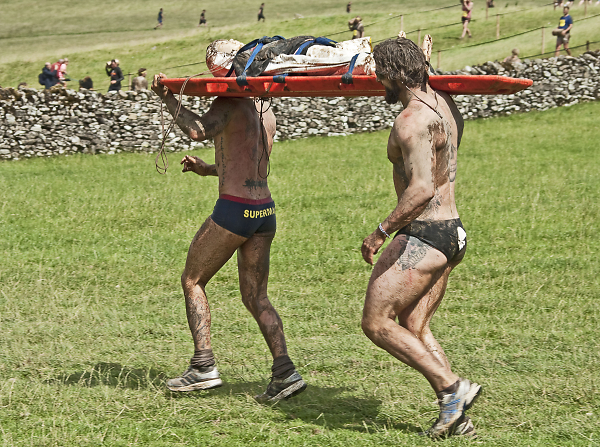 Stretcher bearers!