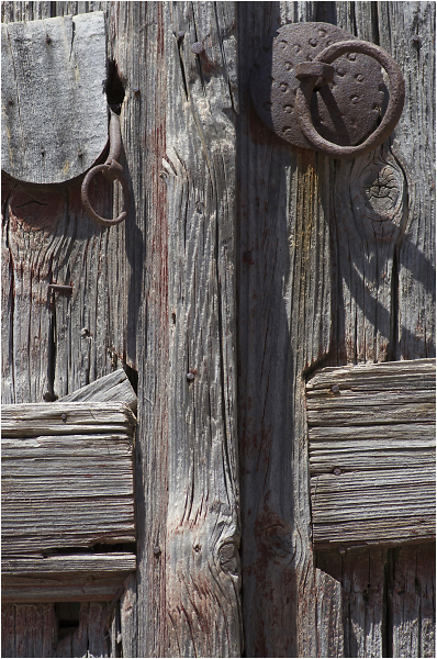 Wood, Rust and Shade