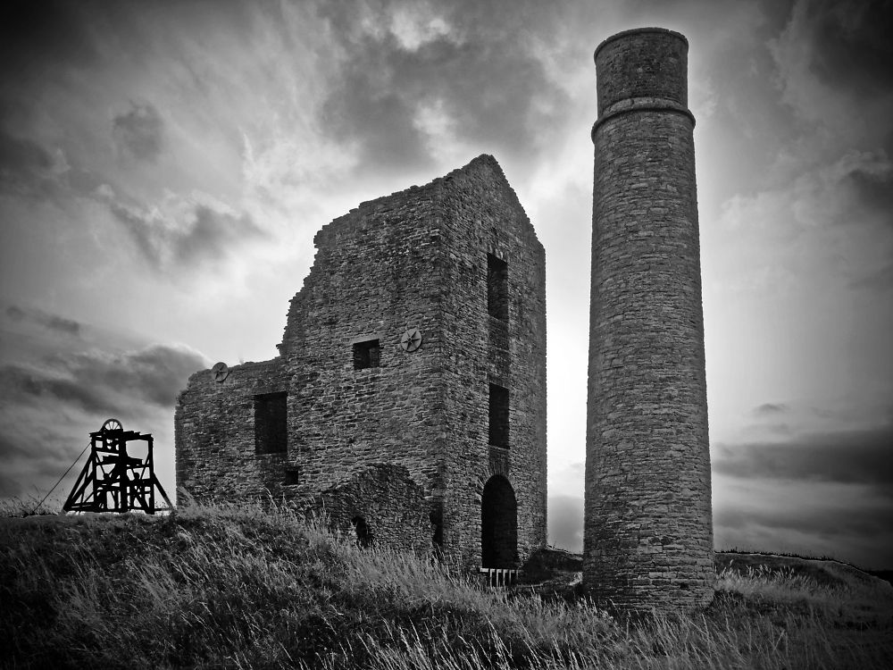 Magpie Mine Mono