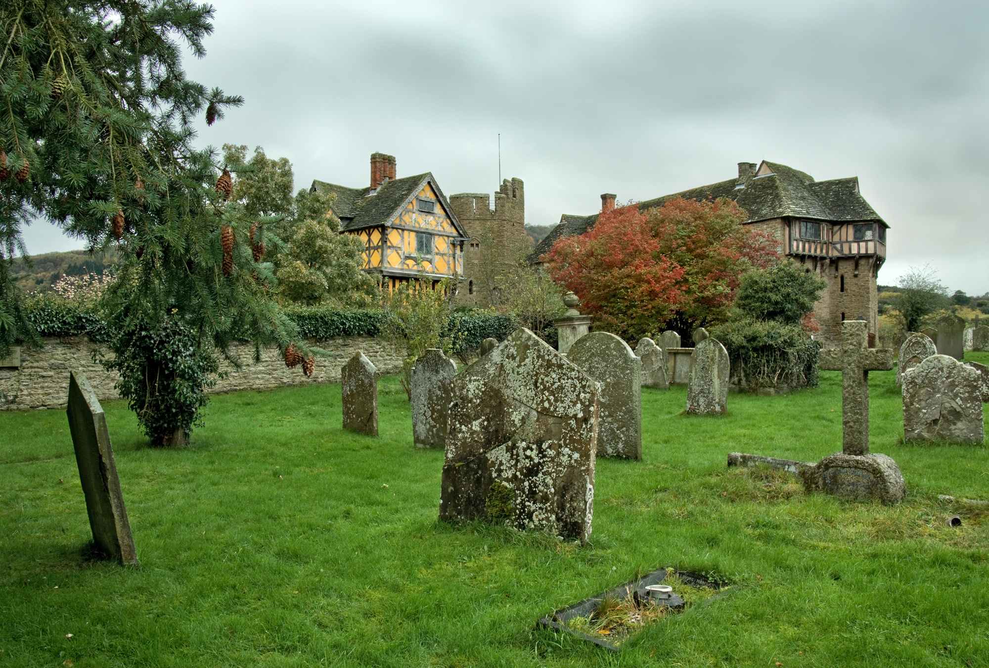 Stokesay from the Churchyard