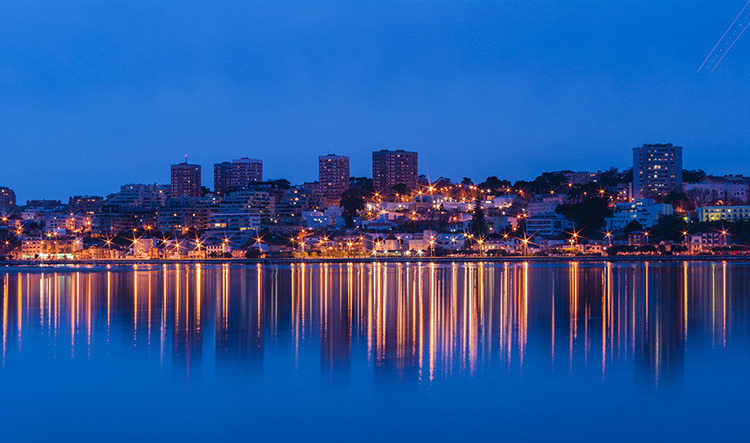 Oporto in deep blue