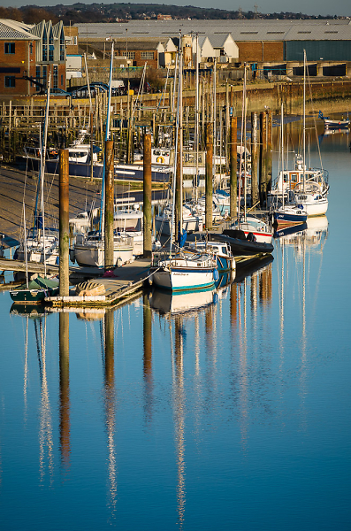 boats � sʇɐoq