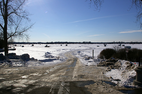 Ice Fishing on the Ottawa