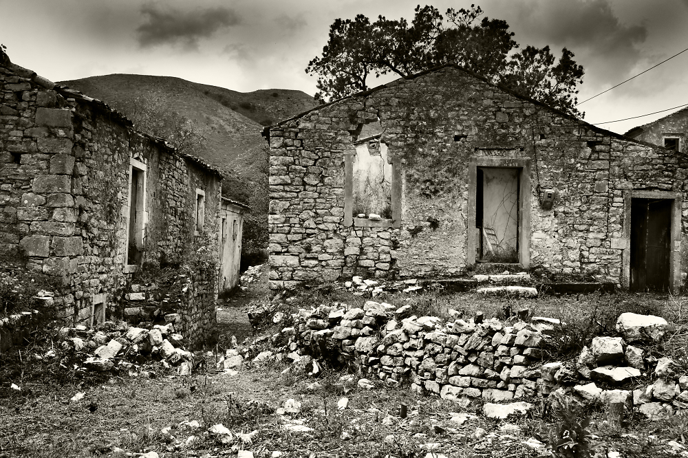 old Peritheia 4