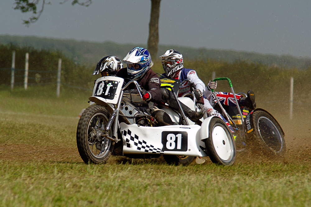 Sidecar Grasstrack Racing