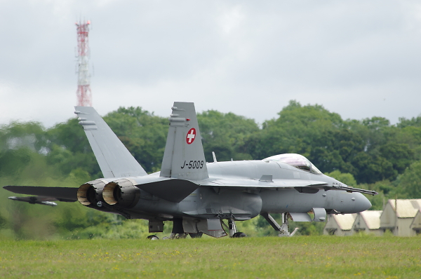 RIAT 2014 - Hornet returning after display