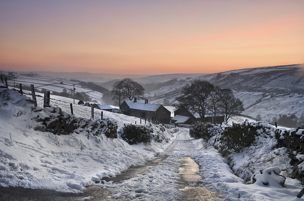 Farmhouse Crimsworth Dean