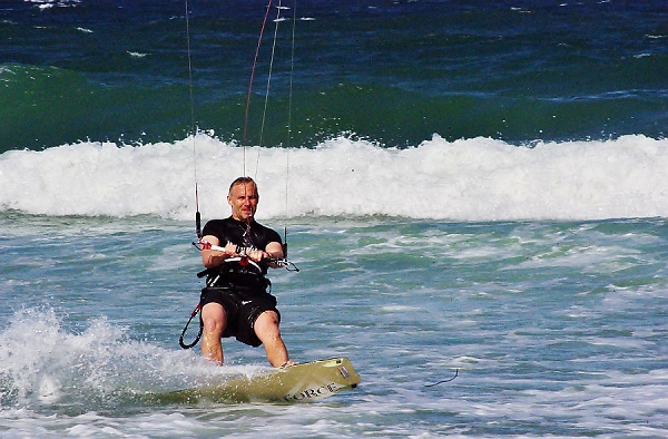 Forward to the shore