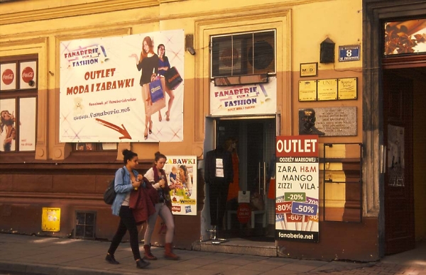 Back Street Girls -- Krakow
