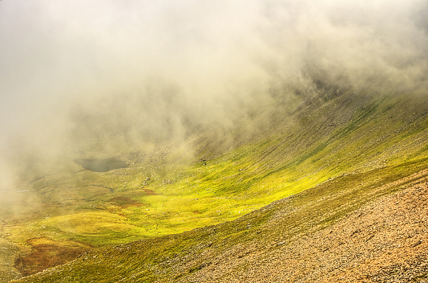 Cwm Clogwyn Mists