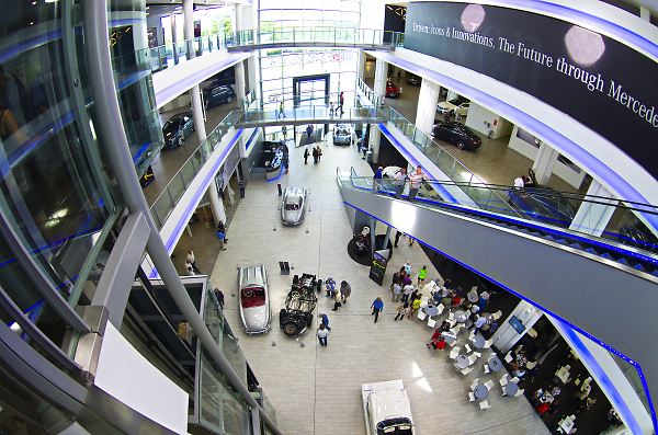 Mercedes World