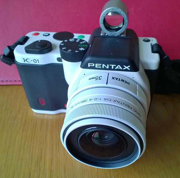Pentax K-01 White