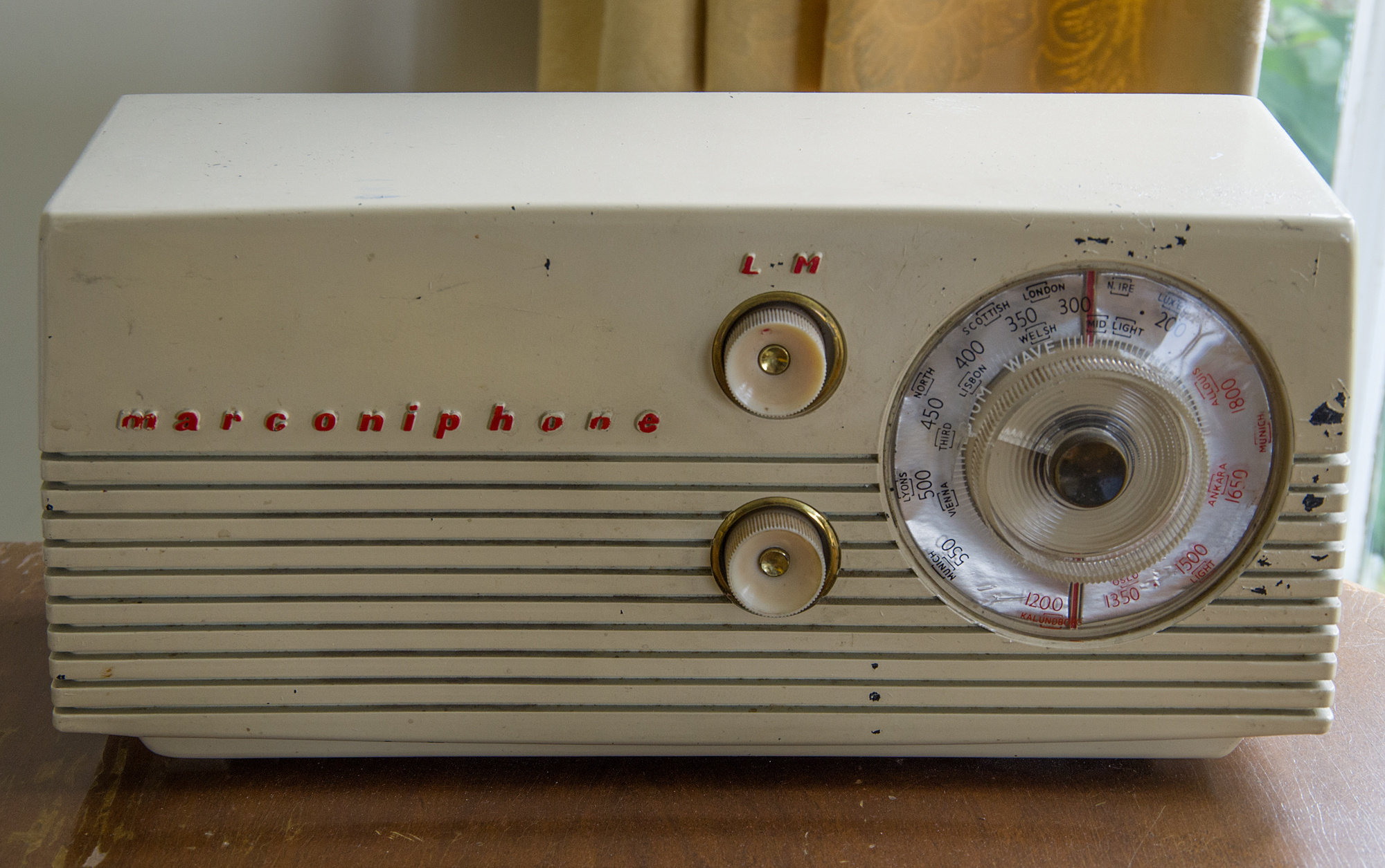 Marconiphone radio