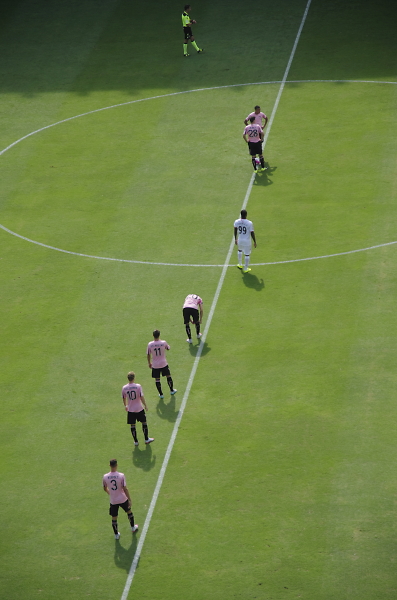 Football play