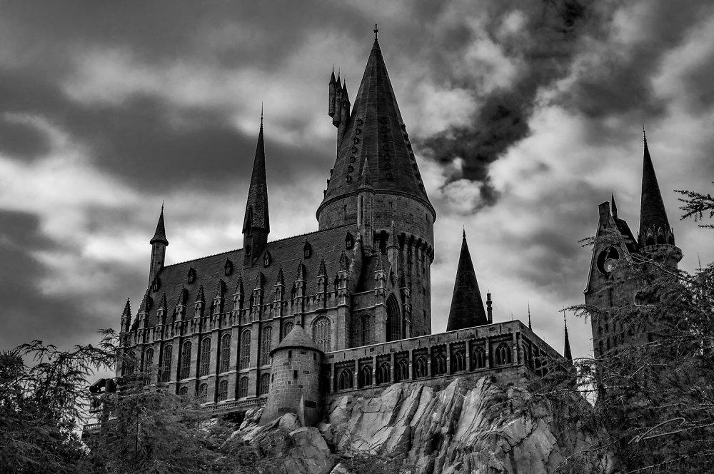 Hogwarts School of Wizardry and Witchcraft