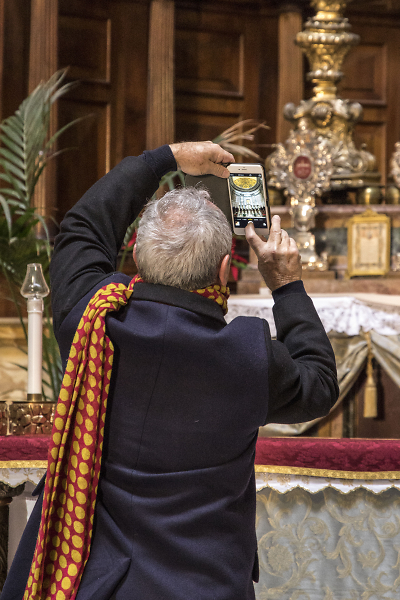 A modern tourist.
