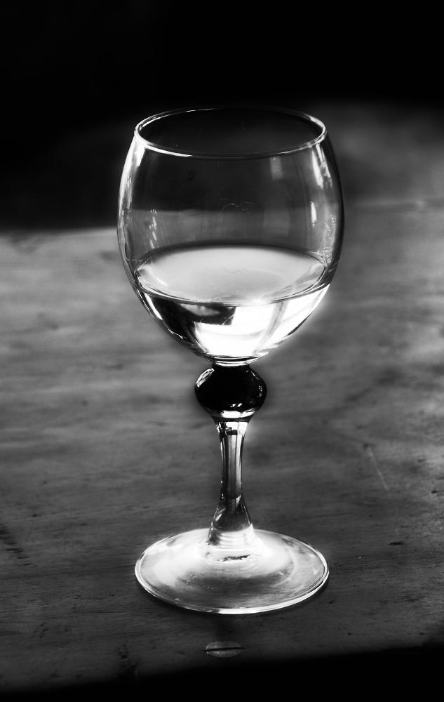 Waiting white wine