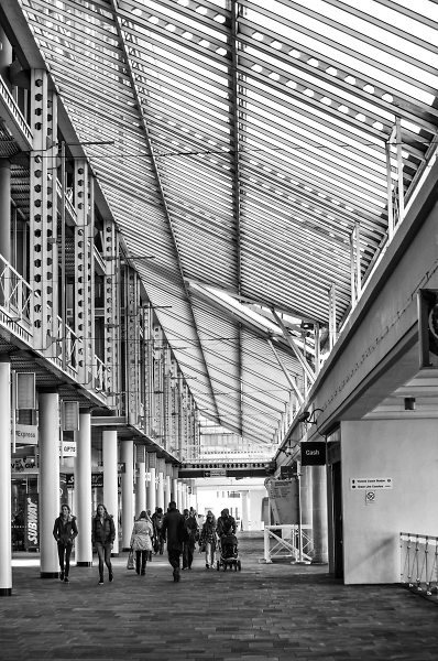 London Victoria Bus station