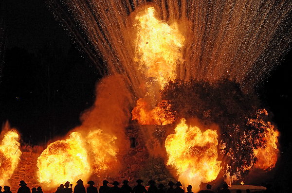 Explosion