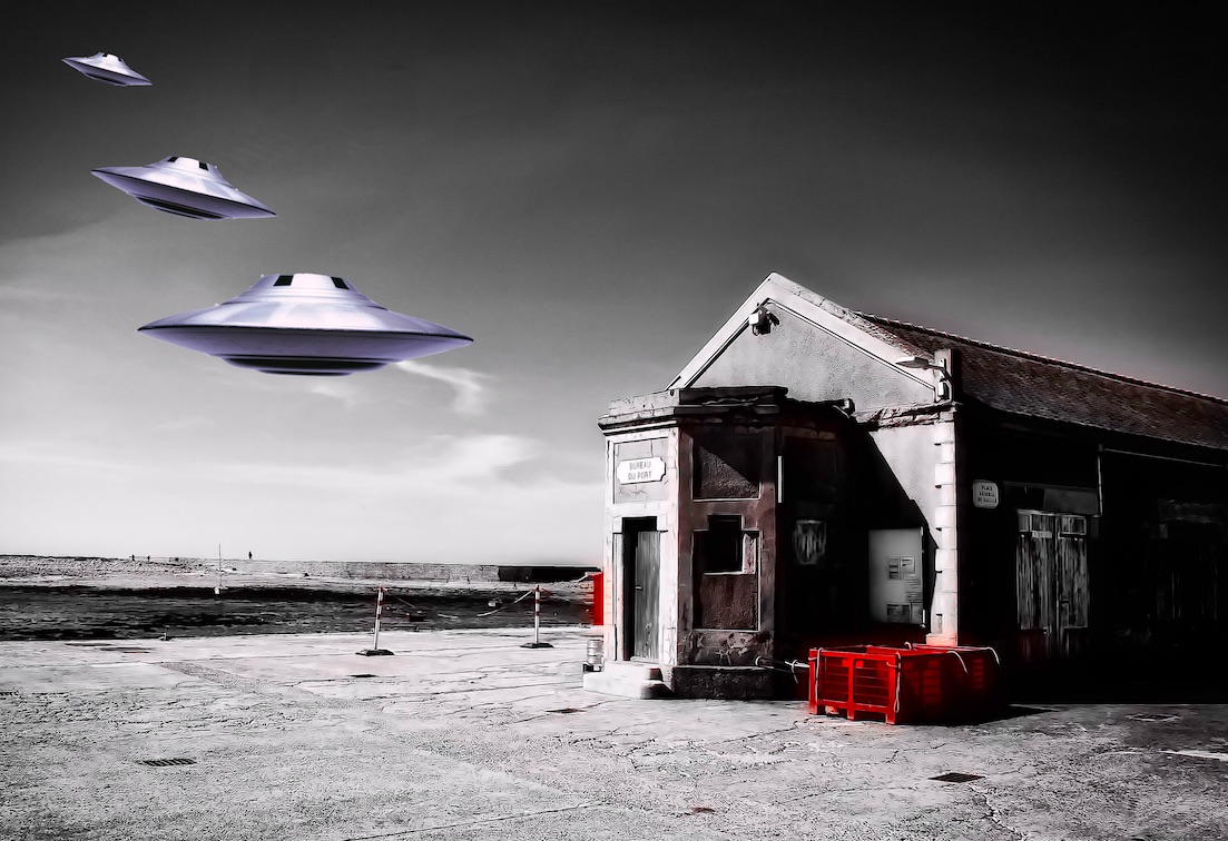 The photograph of a recent event on a remote Breton island that'll surely trump consistent condemnation of UFO sightings as "fake news".
