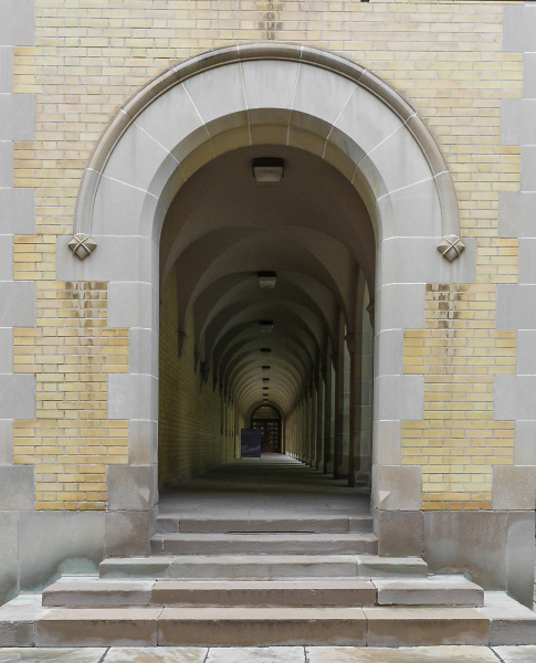 Cloister, U of Toronto