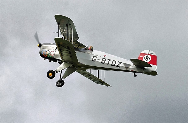 Bucker Jungmann