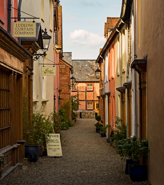 Alley