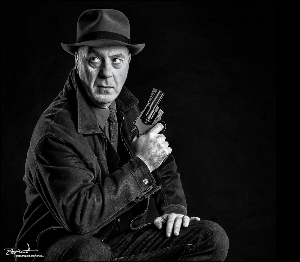 The Mobster...!! by stub Pentax User