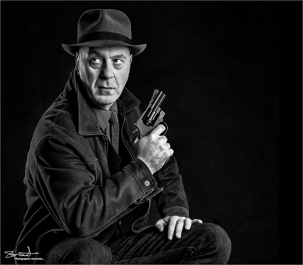 The Mobster...!!