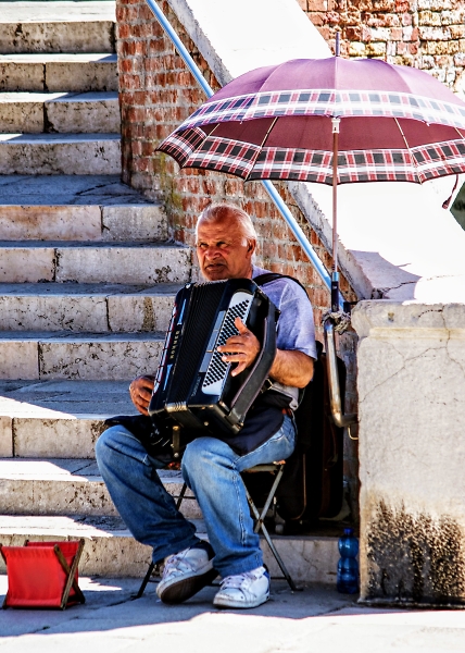 Murano Musician