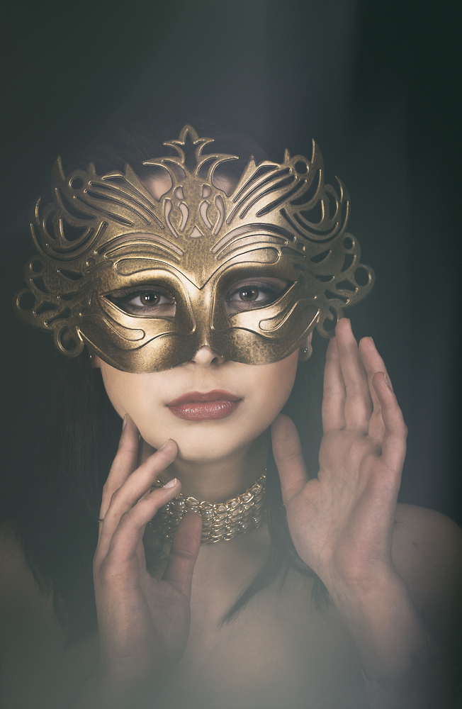 Katz in a Mask