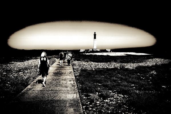 All to the light house