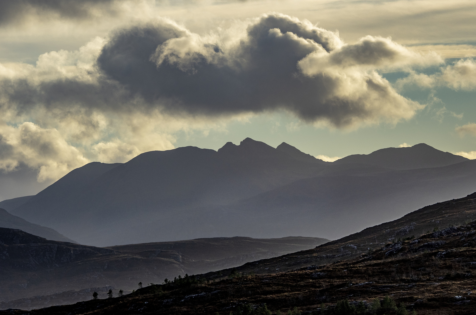 Evening light over An Teallach