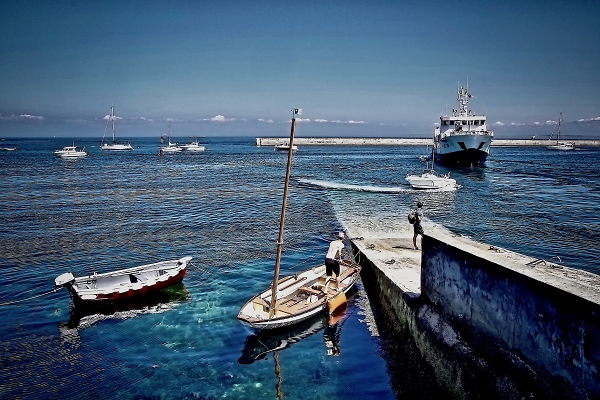 Ferry leaving
