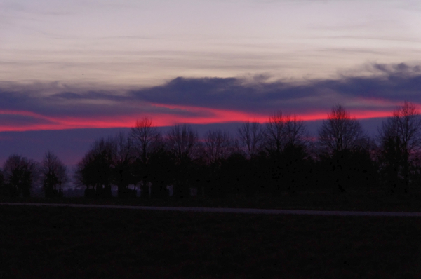 Red sky at night
