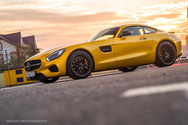 MERCEDES AMG GTS