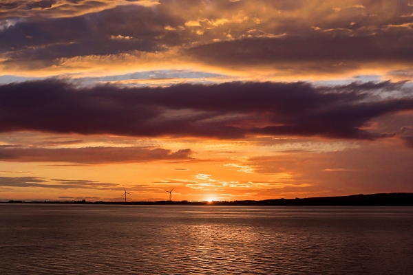 Sun setting over the Humber