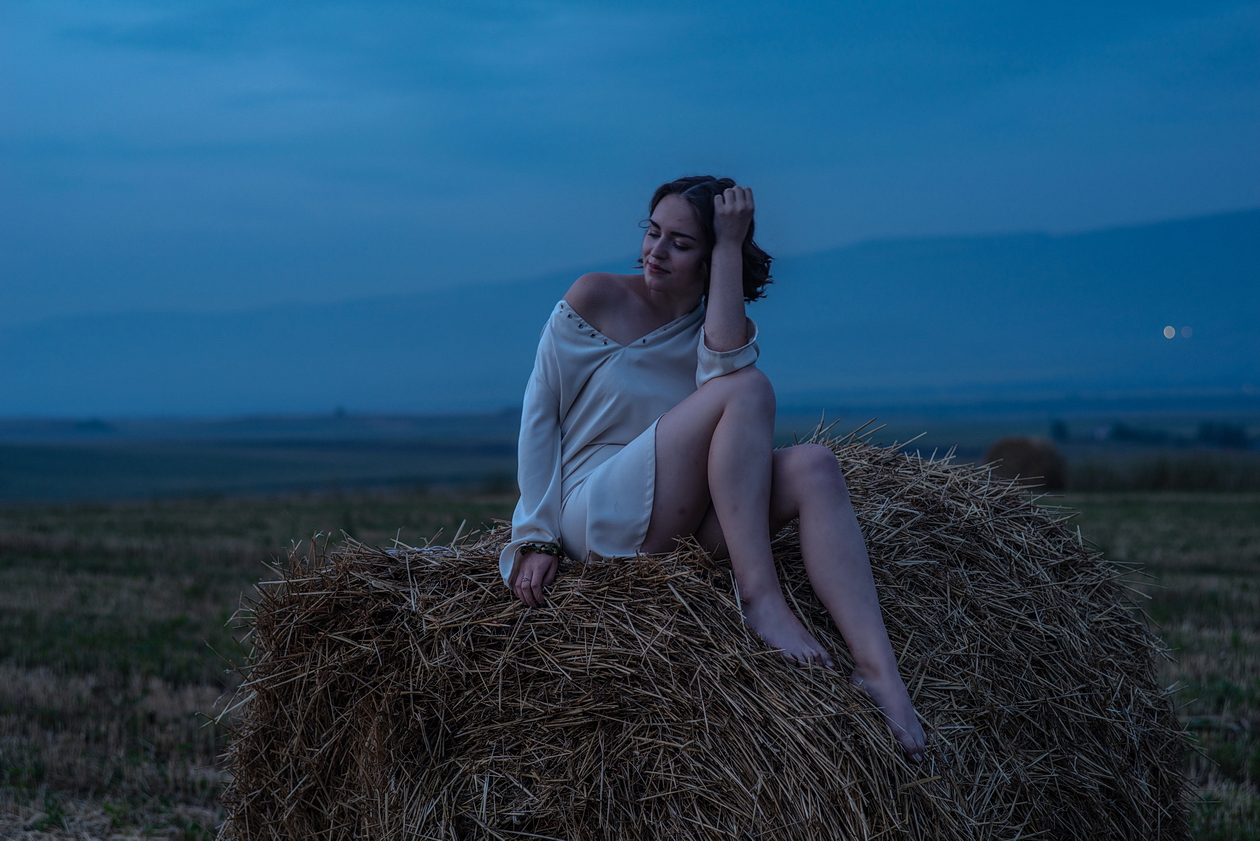 IN THE MOONLIGHT