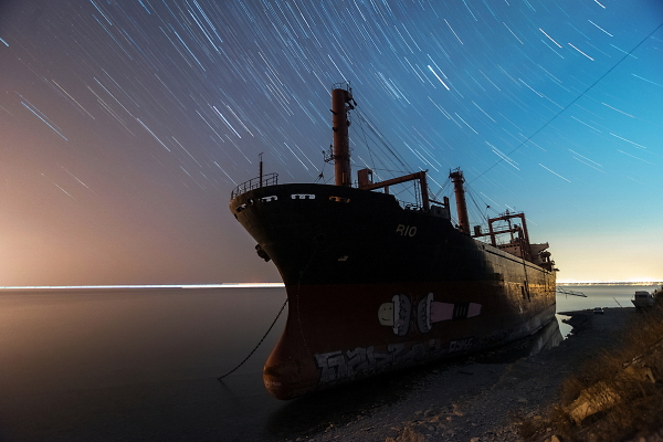 STARS ABOVE RIO