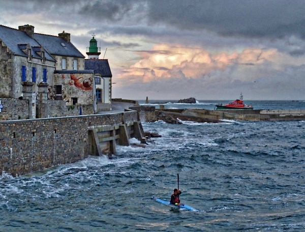 A gale calming down.