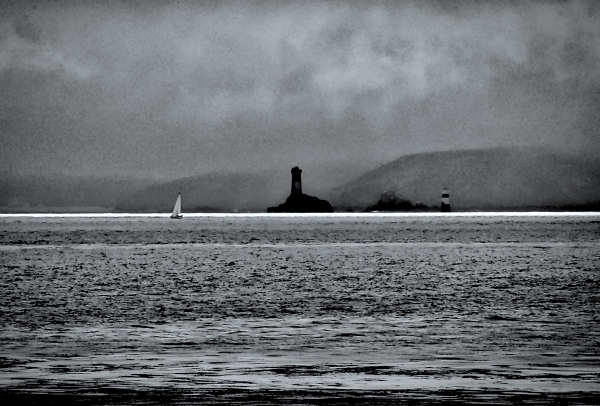 A murky morning over the tip of France
