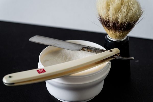 J.A. Henckels Classic: Made to Shave Closely