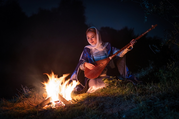 NOGHAY GIRL WITH DOMBRA