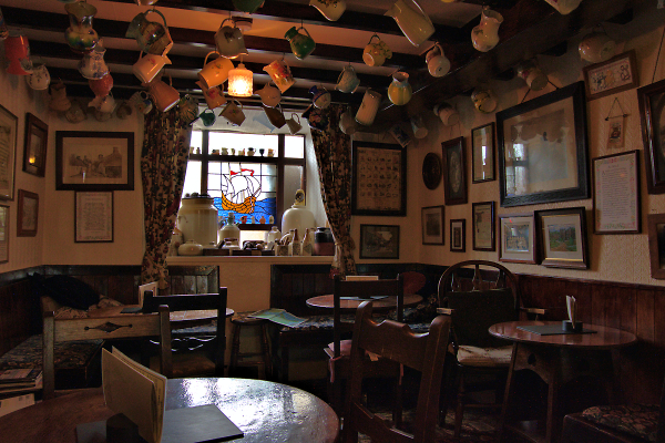 Caffi Cwrt Criccieth