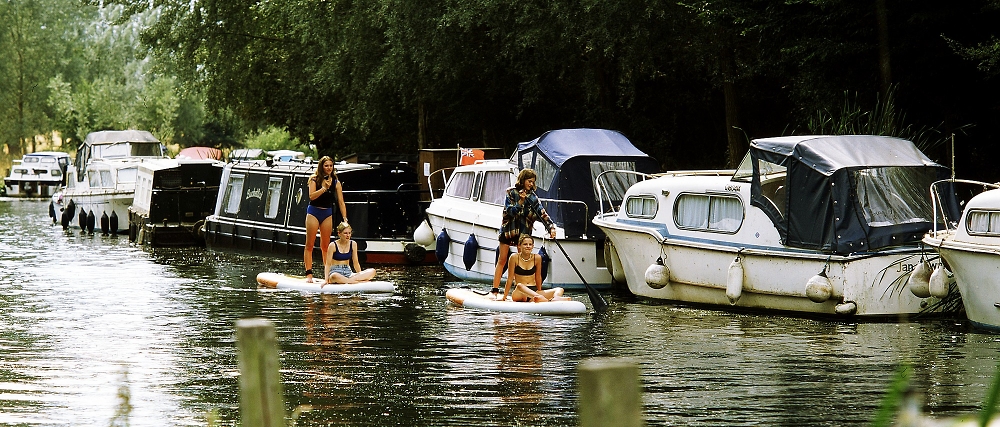 Lazy Day on Paper Mill Lock