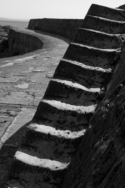 The Cobb - Dodgy Steps - B&W