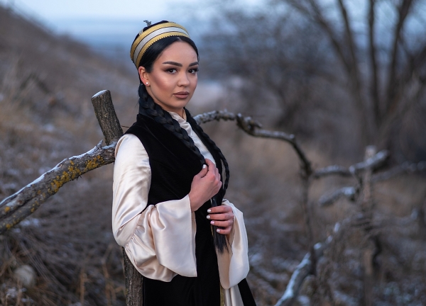 NOGAI GIRL