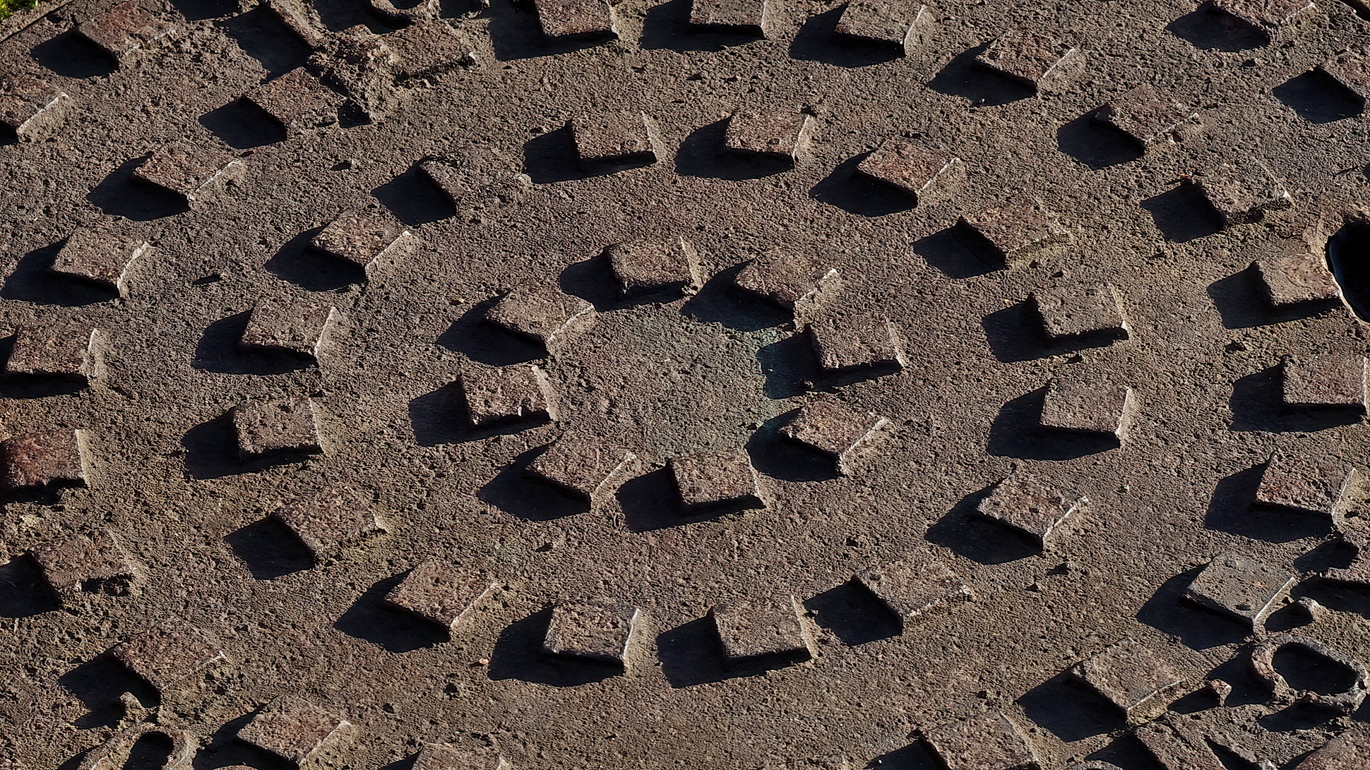 Cast iron abstract 8+8+8
