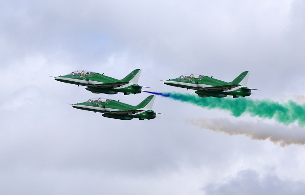 'Saudi Hawks' Display team