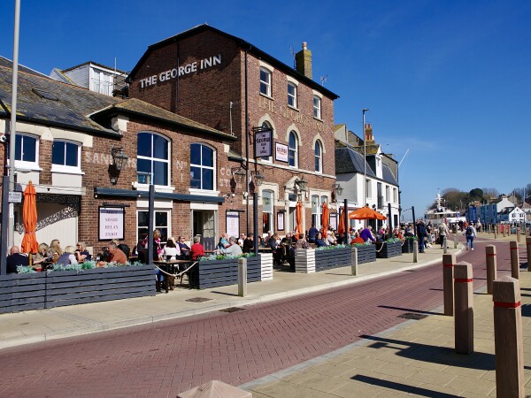 The George Inn